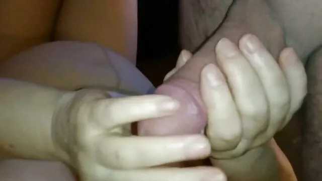 کارا برت ستاره پورن دانلودفیلم سکسی سوپر خارجی و پر زرق و برق زیبا با سینه های بزرگ خود بازی می کند